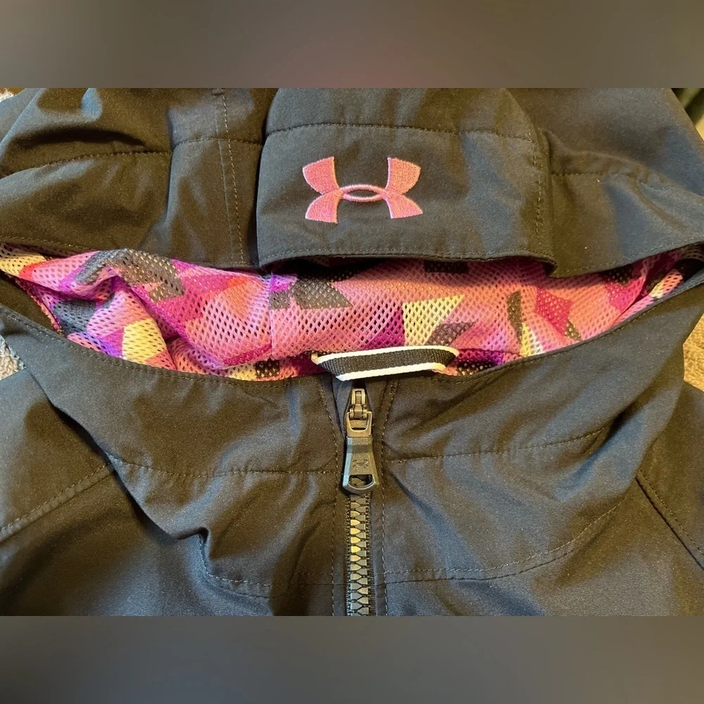 Under Armour Black Splashback Storm Rain Cold Gear Jacket Youth Girls L